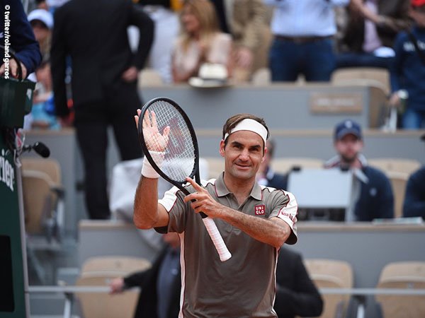 Hasil French Open: Lorenzo Sonego Bukan Tandingan Roger Federer