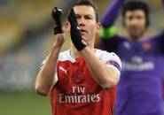 Lichtsteiner Resmi Tinggalkan Arsenal