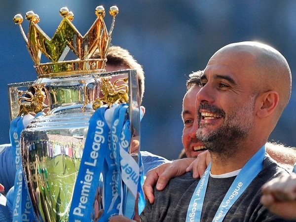 Pep Guardiola Kembali Indikasikan Bertahan di Manchester City
