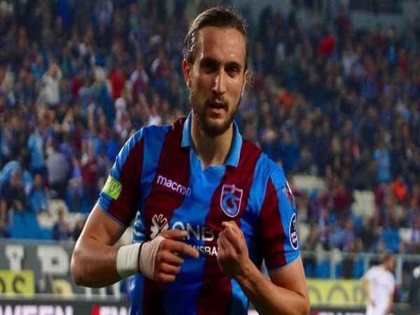 Lazio Bidik Gelandang Trabzonspor Sebagai Penerus Milinkovic-Savic