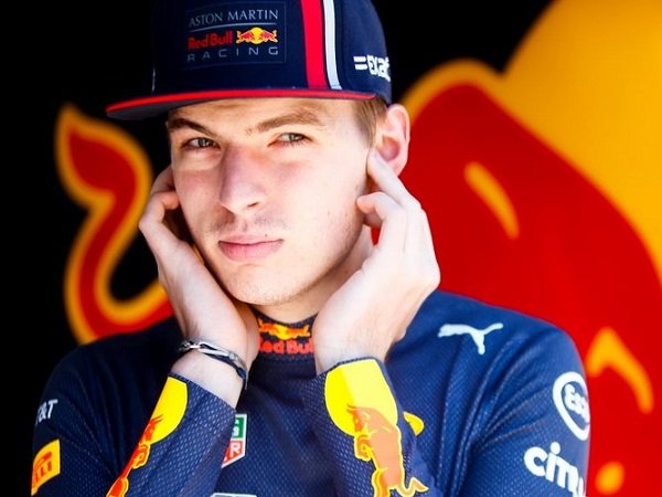 Bos Red Bull Sebut Verstappen Tak Akan Didikte Klausul Kontrak