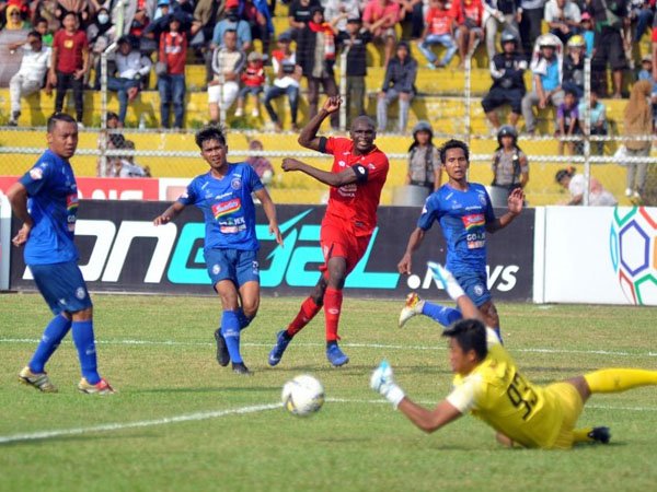 Takluk di Laga Debut Bersama Semen Padang FC, Welliansyah Minta Maaf
