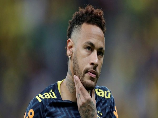 Memburuk, Neymar Masih Belum Gabung Skuat Paris Saint-Germain