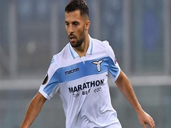 Besiktas Masih Belum Menyerah Kejar Servis Durmisi dari Lazio