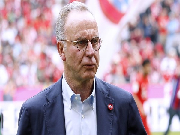 CEO Bayern Meunchen Kritisi Gaji Besar Griezmann