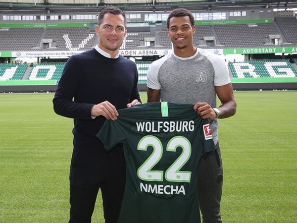 Manchester City Pinjamkan Lukas Nmecha ke Wolfsburg