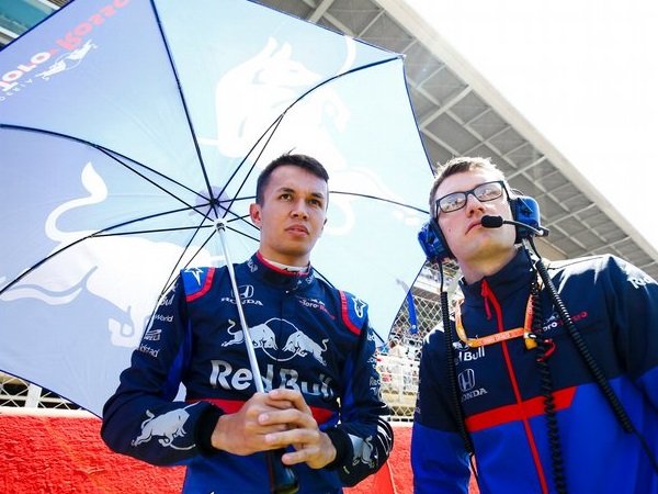 Helmut Marko Beberkan Alasan Tim Red Bull Pilih Alex Albon