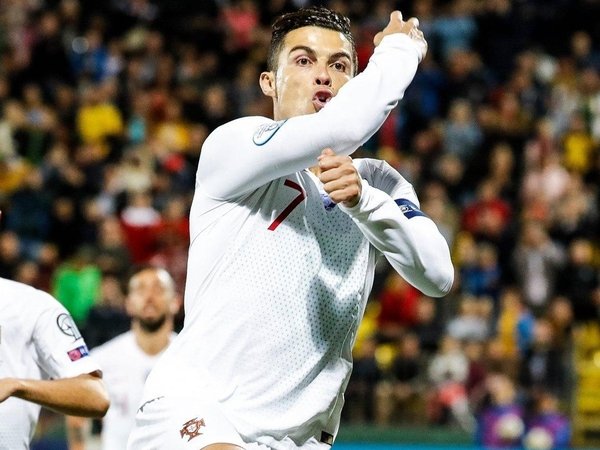 Ronaldo Bertekad Bawa Portugal ke Piala Eropa 2020