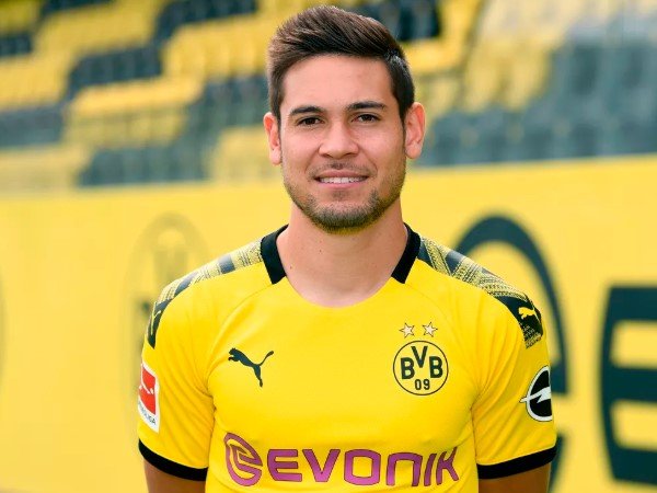Raphaël Guerreiro Resmi Perpanjang Kontrak Bersama Dortmund