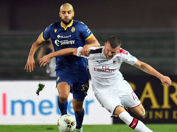 UEFA Resmi Jatuhkan Sanksi Larangan Lima Pertandingan Kepada Rekrutan Anyar Milan