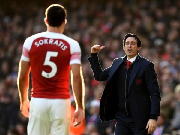 Ringankan Sokratis, Emery Pasang Badan Atas Performa Melempem Arsenal Lawan Watford