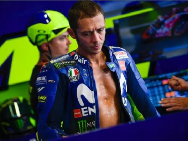 Loris Capirossi Sebut Valentino Rossi Telah Bantu Angkat Nama MotoGP