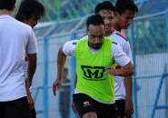 Diego Assis Bidik Gawang Semen Padang FC