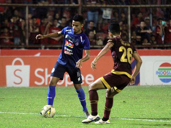 Skuat Arema FC Diminta Belajar dari Kekalahan Telak di Makassar