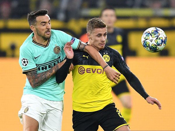 Kalah dari Dortmund, Vieri Minta Inter Jangan Banyak Alasan