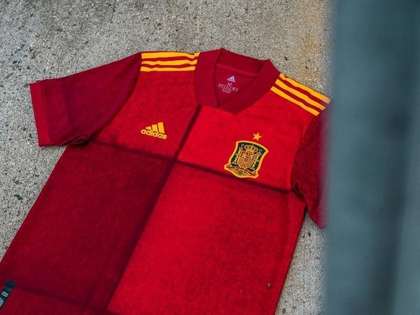 Adidas Lanjutkan Kerjasamanya dengan Timnas Spanyol