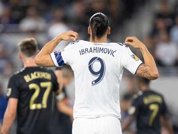 Jika Tidak Pernah Bela MU, Klopp Tertarik Datangkan Ibrahimovic