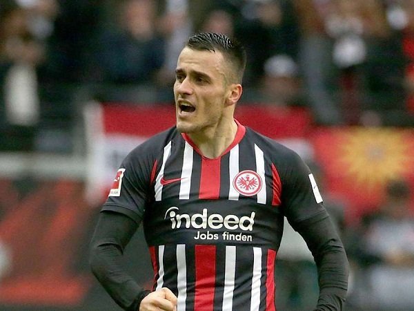 Milan Siap Tukar Rodriguez dengan Winger Eintracht Frankfurt