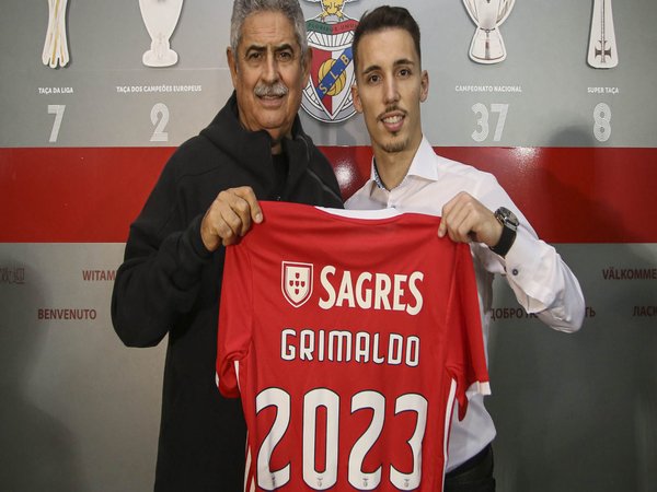 Grimaldo Teken Kontrak Baru Bersama Benfica