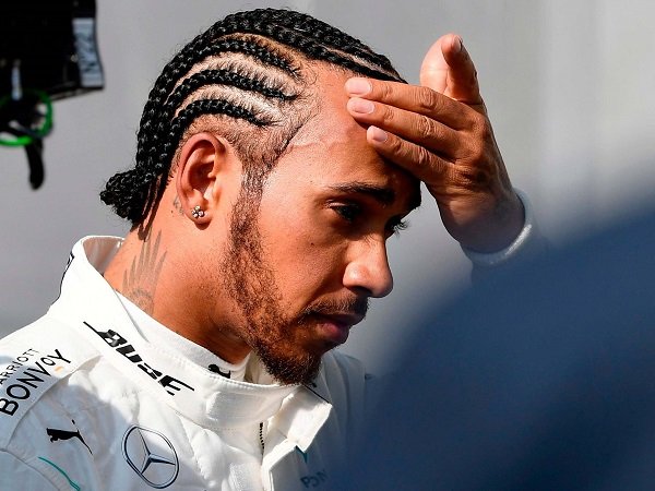 Hamilton Terus Dilirik Ferrari, Bos Mercedes Enggan Khawatir