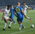 Pelatih Persela Syukuri Hasil Memuaskan Timnya di Kandang Persib