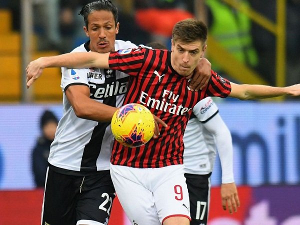 Tiga Bintang Milan Masuk Daftar 20 Pemain Terburuk Serie A