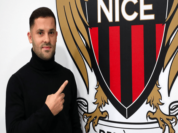 Defender Terpinggirkan Lazio Resmi Dipinjamkan ke Nice