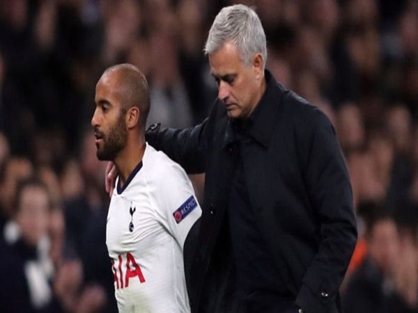 Lucas Moura Yakin Tottenham Bisa Menangkan Trofi Bersama Mourinho