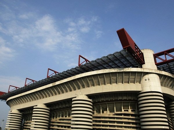 Proyek Stadion Baru Buntu, Duo Milan Rencanakan Pertemuan Baru dengan Dewan