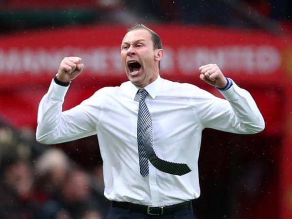 Jamu Arsenal, Everton Masih Dipimpin Duncan Ferguson