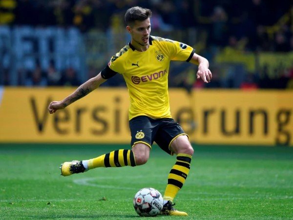 Resmi Gabung Benfica, Julian Weigl Ucapkan Salam Perpisahan pada Dortmund