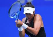 Garbine Muguruza Bertahan Dari Gempuran Wang Xinyu Di Shenzhen