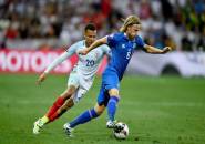 Brescia Amankan Servis Bintang Timnas Islandia