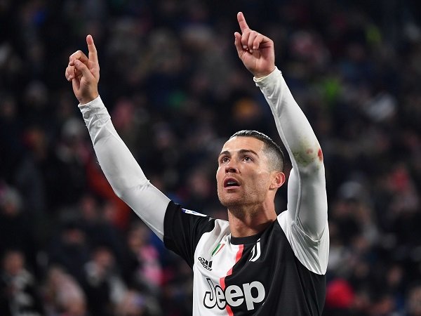 Ronaldo Catat Berbagai Rekor Usai Cetak Dwigol Kontra Parma