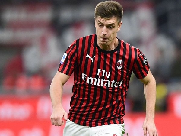 Milan Pasang Deadline untuk Putuskan Masa Depan Piatek