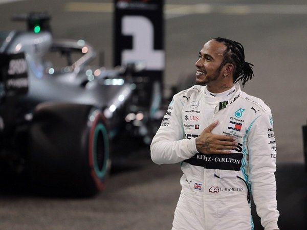 Eks Pebalap F1 Sebut Hamilton Lebih Baik Dari Senna dan Schumacher