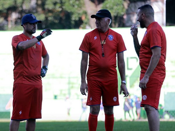 Mario Gomez Akui Perlu Waktu 6 Bulan Untuk Satukan Skuat Arema FC