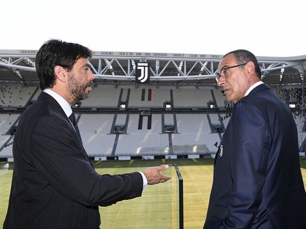 Terancam Dipecat, Sarri Dimintai Keterangan oleh Presiden Juventus