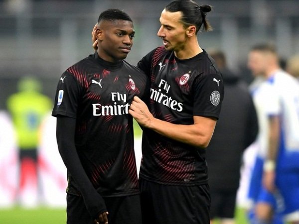 Ungkap Alasan Pilih No. 17, Leao Sebut Ibrahimovic Sebagai Sosok Kakak