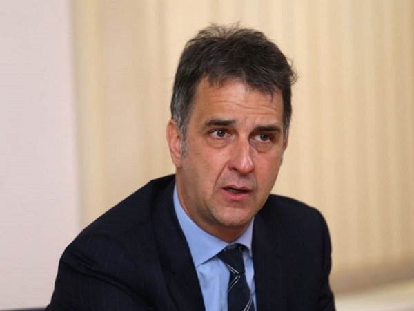 Wakil Presiden UEFA Buka Kemungkinan Tunda Semua Pertandingan Jika Virus Corona Menggila