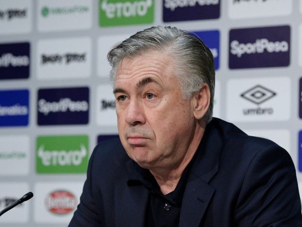 Ancelotti Ungkap Perbedaan Pemilik Everton dan Chelsea