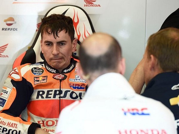 Bos Honda Ungkap Lorenzo Terlihat Tak Bahagia Saat Bersama Honda