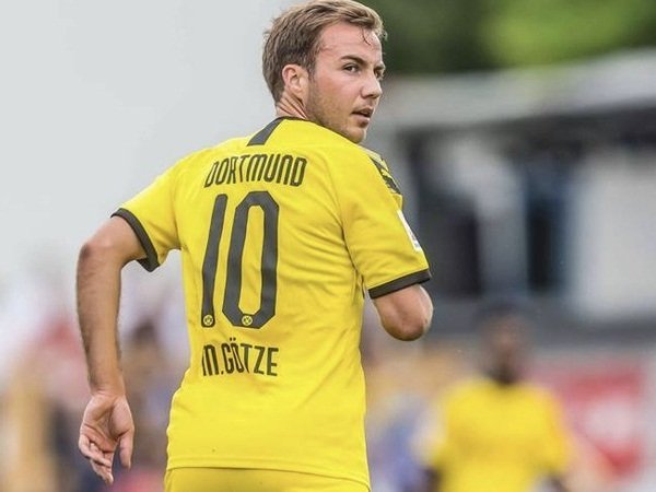 AC Milan Ingin Rekrut Playmaker Borussia Dortmund dengan Status Bebas Transfer