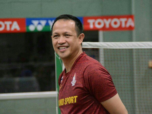 Rexy Mainaky Pimpin Tim Nasional Thailand Jalani Pelatihan Di Tengah Pandemi Covid-19