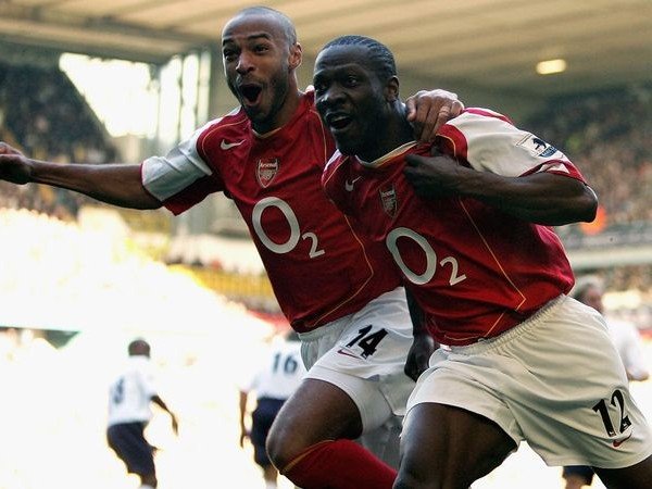 Thierry Henry Ternyata Pernah Bertengkar dengan Eks Pemain Arsenal Ini