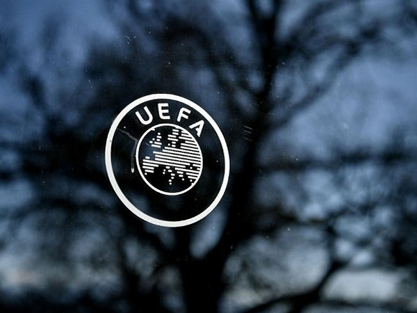 UEFA Beri Solusi Bagaimana Tiket Liga Champions Dibagikan Jika Musim Tak Selesai