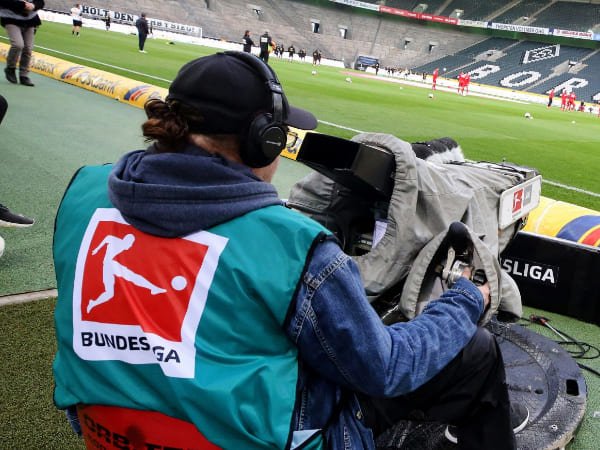 Bundesliga Dinilai Tidak Bertanggung Jawab Jika Liga Dilanjutkan