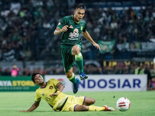 Ternyata Harga Rachmat Irianto Lebih Mahal Dibandingkan Egy Maulana Vikri