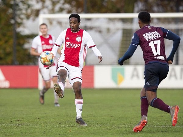 Agen Ungkap Milan Tertarik Rekrut Duo Starlet Ajax