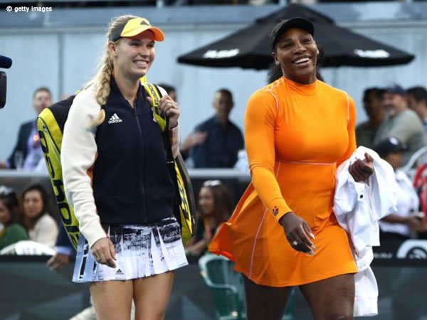 Caroline Wozniacki Mengaku, Serena Williams Berpeluang Mengeluarkannya Dari Masa Pensiun